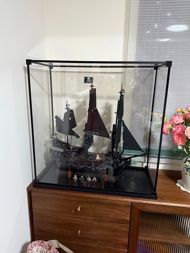 Alloy transparent acrylic display case, 2cm high black brushed base and black aluminum alloy frame (custom sizes supported)