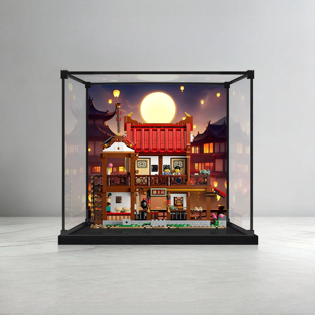 LEGO 80121 Vitrina Acrílica de Exhibición con Espejo para la Posada de la Luna Antigua, con Luz de Anillo y Fondo Impreso UV - Vitrina a Prueba de Polvo
