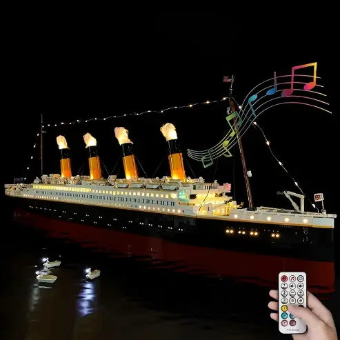 LEGO 10294 Titanic Mirror Acrylic Display Case - Dustproof Showcase