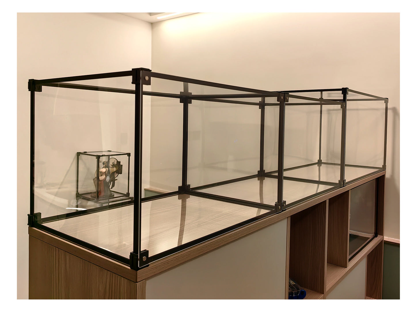 Premium Clear Acrylic Display Box with Magnetic Door & Black Aluminum Frame - Multiple Sizes Dustproof Show Case for Figures, Collectibles, Luxury Bags