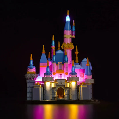 LEGO 40720 Mini Disney Dornröschen Schloss Spiegel Acryl Vitrine mit Ringlicht & UV-bedrucktem Hintergrund - Staubdichte Präsentationsvitrine