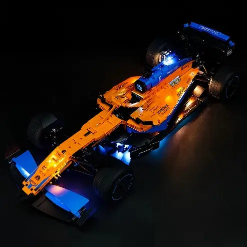 LEGO 42141 McLaren Formula 1 Caixa de Exibição de Acrílico com Anel de Luz e Fundo Impresso em UV - Vitrine à Prova de Poeira