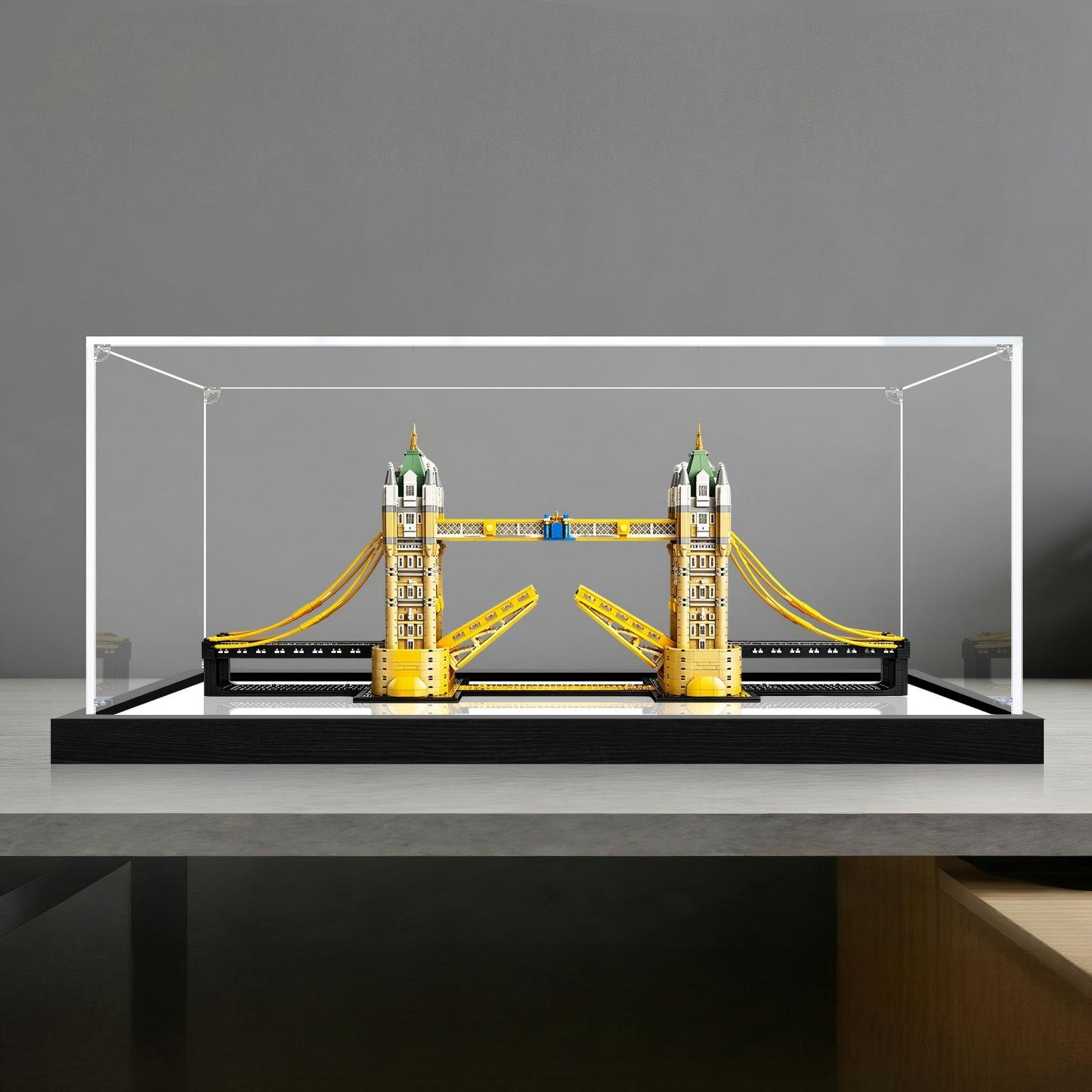 LEGO 21067 London Tower Bridge Mirror Display Case - No Background