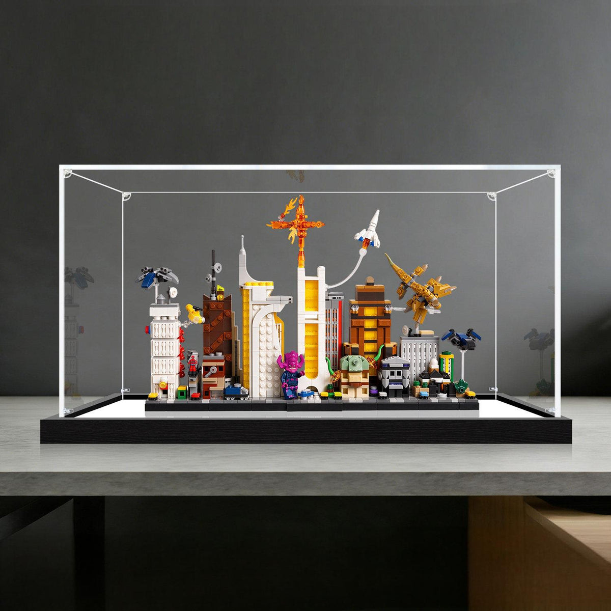 LEGO 67006 The Marvel Skyline mirror display case with black brushed base