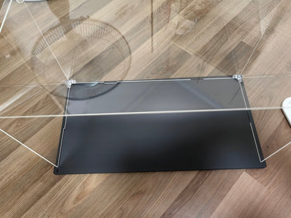 Vitrina de acrílico iluminada con LED y puerta corredera - Exhibidor transparente apilable para coleccionables, figuras de acción, maquetas - Luz anular blanca y base de madera plástica negra