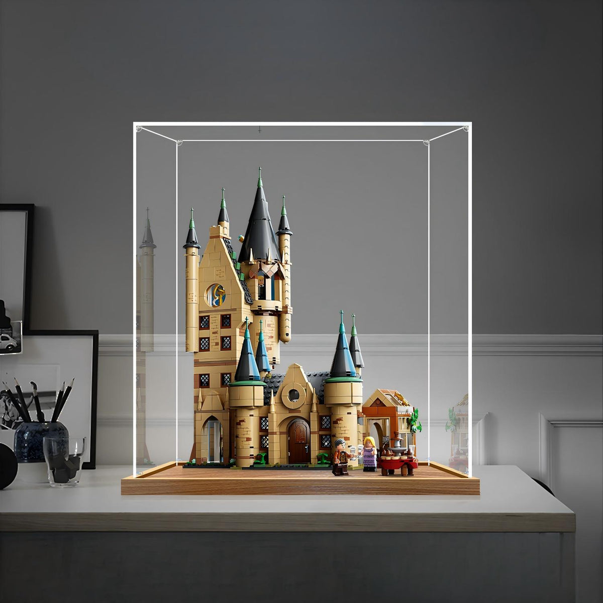 LEGO 75969 Hogwarts Astronomy Tower Mirror Acrylic Display Case with Ring Light & UV-Printed Background - Dustproof Showcase