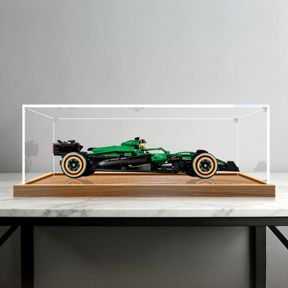 LEGO 42240 Aston Martin F1 AMR25 Spiegel-Acryl-Vitrinen-Display mit Ringlicht & UV-bedrucktem Hintergrund - Staubgeschützte Vitrine