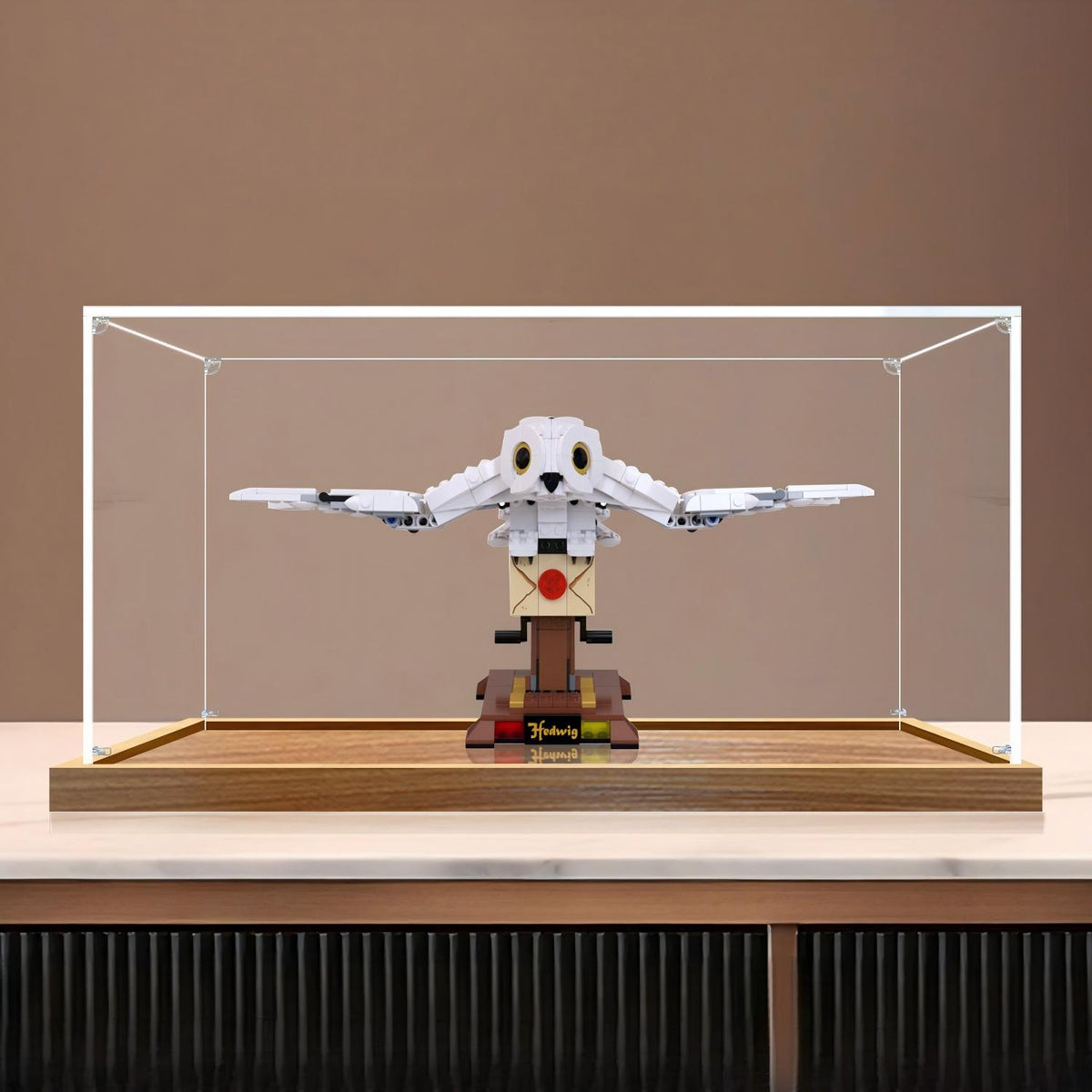LEGO 75979 Hedwig Mirror Acrylic Display Case with Ring Light & UV-Printed Background - Dustproof Showcase