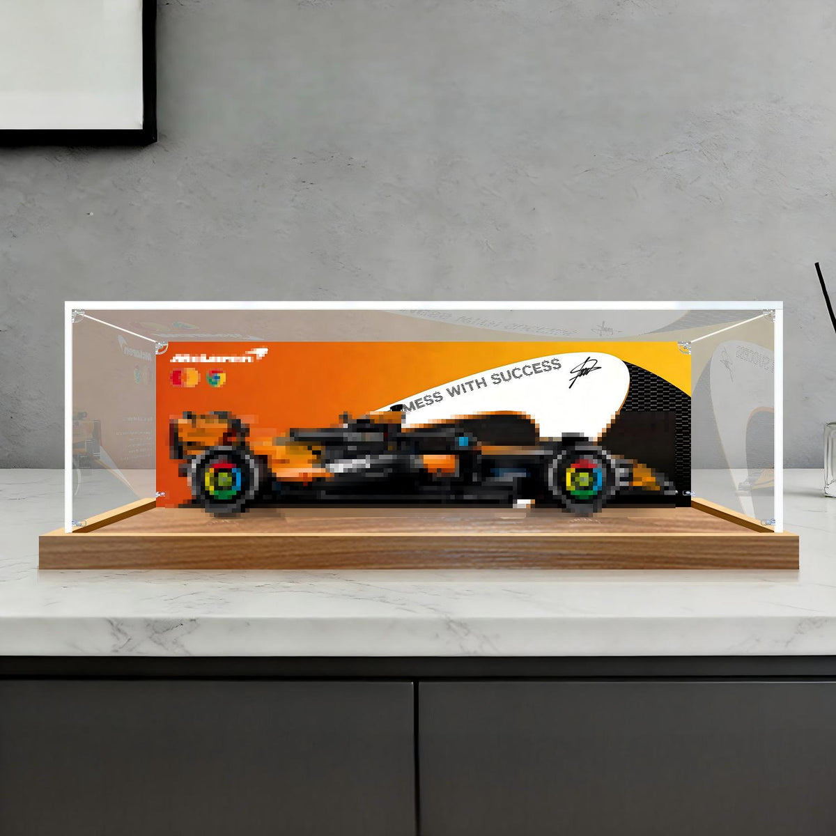 LEGO 42228 McLaren MCL39 F1 Car Mirror Acrylic Display Case with Ring Light & UV-Printed Background - Dustproof Showcase