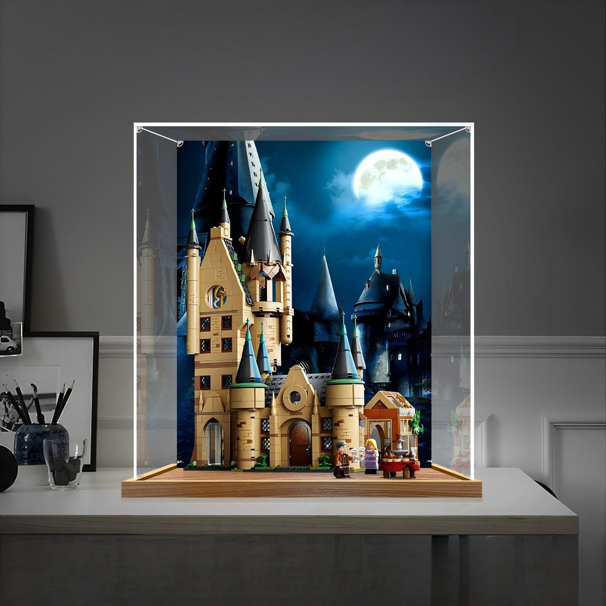 LEGO 75969 Hogwarts Astronomy Tower Mirror Acrylic Display Case with Ring Light & UV-Printed Background - Dustproof Showcase