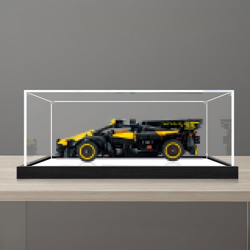 LEGO 42151 Bugatti Bolide Akryl Udstillingsæske med Ringlys og UV-printet Baggrund - Støvtæt Vitrine