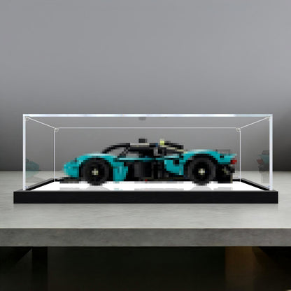LEGO 42208 Aston Martin Valkyrie Spiegel-Acryl-Vitrine mit Ringlicht & UV-bedrucktem Hintergrund - Staubdichte Präsentationsvitrine