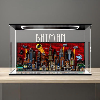 LEGO 76271 Batman: The Animated Series Gotham City Custodia Espositiva in Acrilico con Specchio, Anello Luminoso e Sfondo Stampato UV - Vetrina Antipolvere
