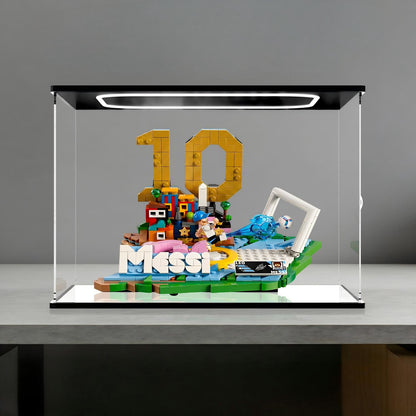 LEGO 43011 Lionel Messi - Soccer Highlights Mirror Acrylic Display Case with Ring Light & UV-Printed Background - Dustproof Showcase