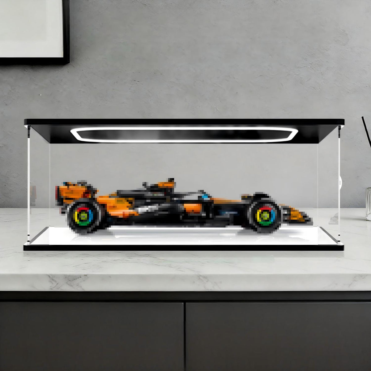 LEGO 42228 McLaren MCL39 F1 Car Mirror Acrylic Display Case with Ring Light & UV-Printed Background - Dustproof Showcase