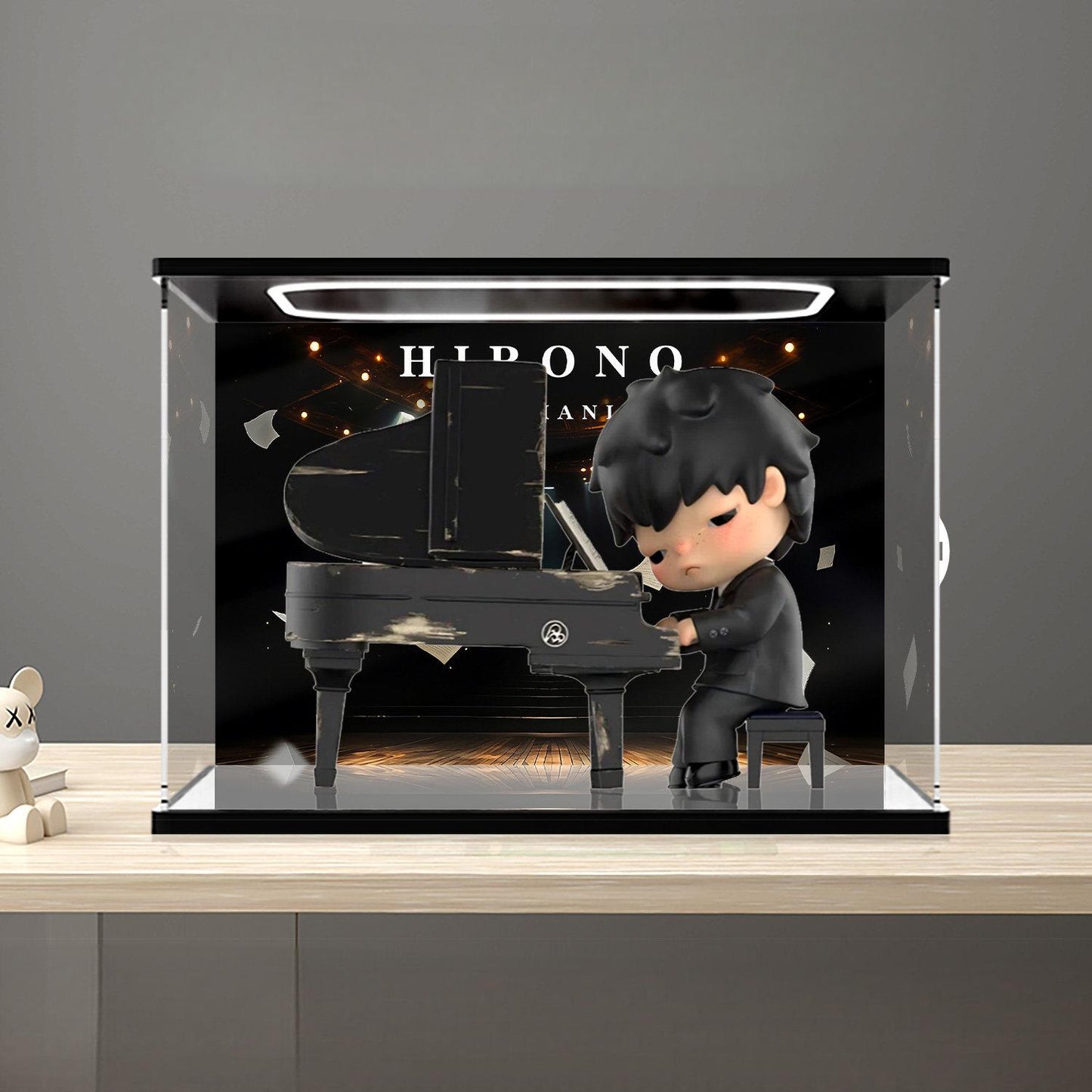 Geeignet für Pop Mart Hirono Piano Series Displaybox – Vitrine mit UV-bedrucktem Hintergrund und Spiegelboden