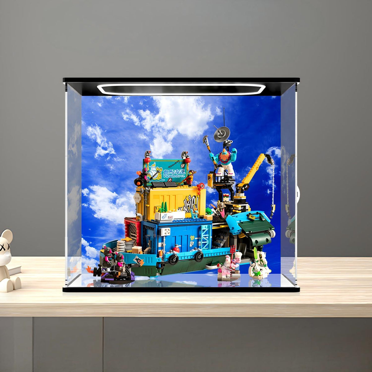 LEGO 80013 Quartel Secreto da Equipe do Monkie Kid - Caixa de Exibição de Acrílico Espelhado com Luz de Anel e Fundo Impresso em UV - Vitrine à Prova de Poeira