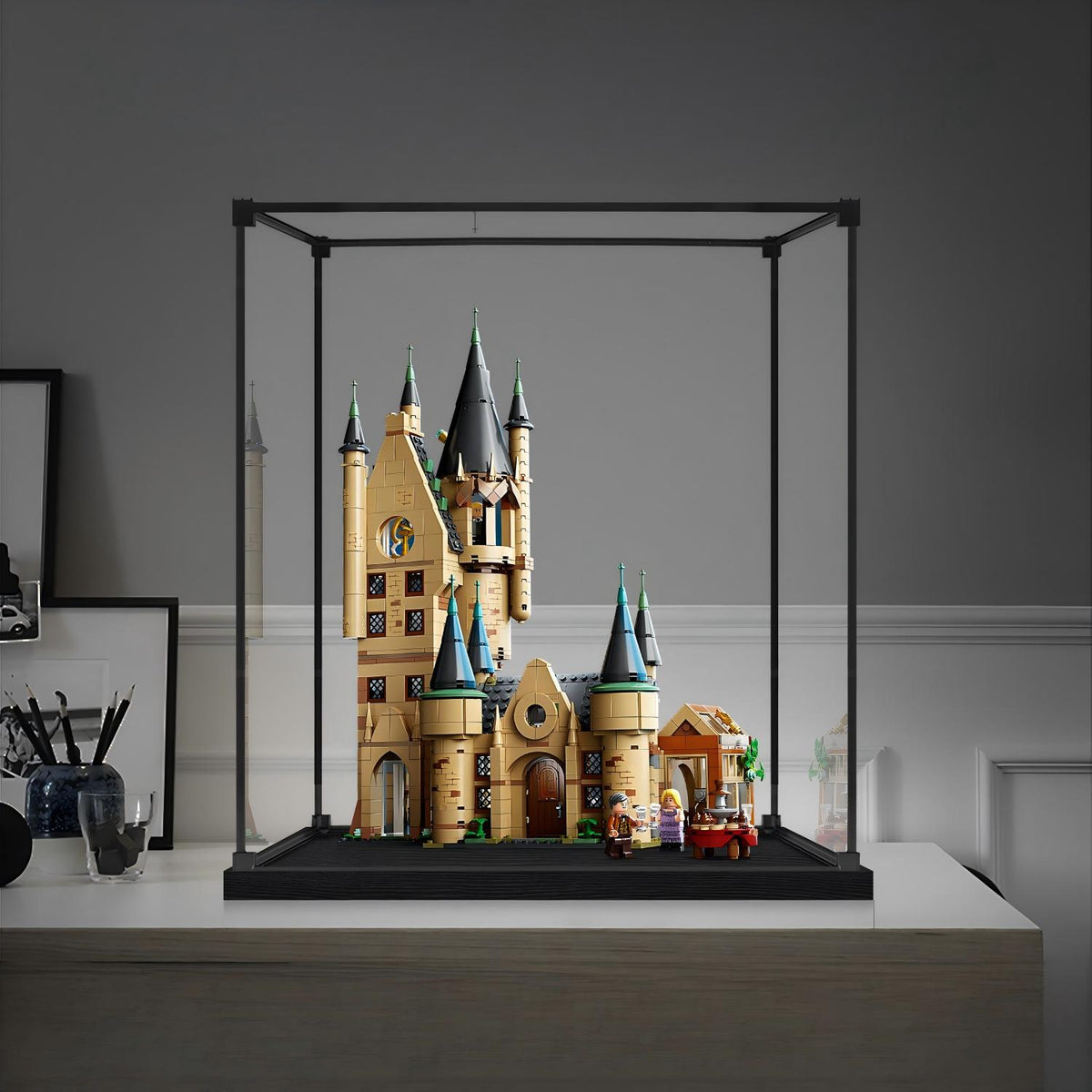 LEGO 75969 Hogwarts Astronomy Tower Mirror Acrylic Display Case with Ring Light & UV-Printed Background - Dustproof Showcase
