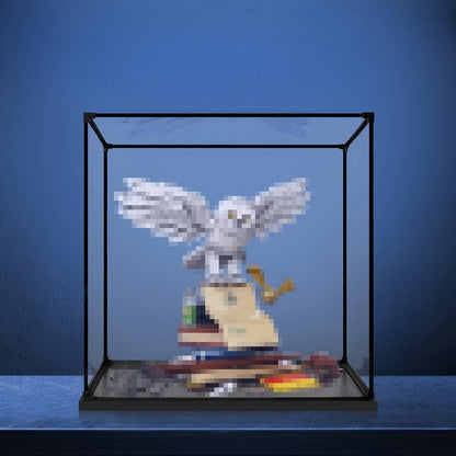 LEGO 76391 Hogwarts Icons - Collectors' Edition Mirror Acrylic Display Case with Ring Light & UV-Printed Background - Dustproof Showcase