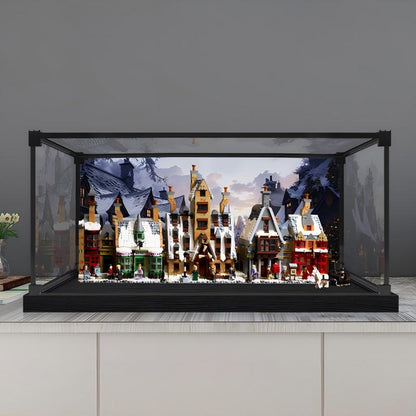 LEGO 76457 Hogsmeade Village - Collectors' Edition Mirror Acrylic Display Case with Ring Light & UV-Printed Background - Dustproof Showcase