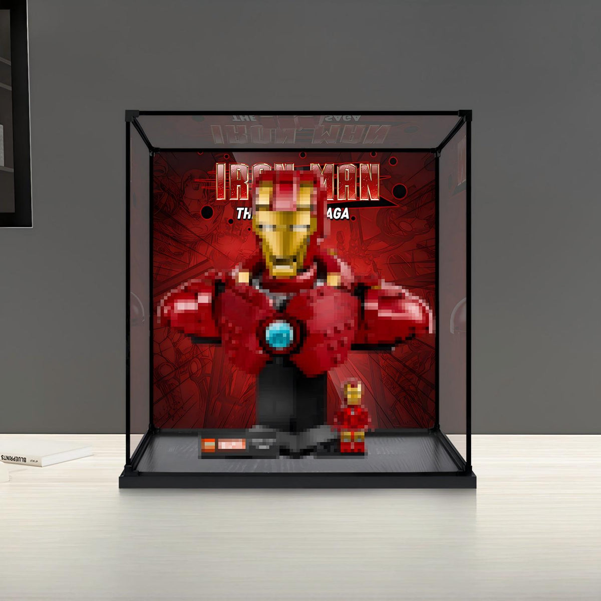 LEGO 76327 Iron Man MK4 Busto Vitrina de Exhibición de Acrílico Espejo con Anillo de Luz y Fondo Impreso en UV - Vitrina a Prueba de Polvo