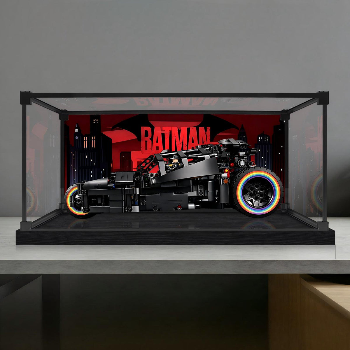 LEGO 42239 Vitrine d'affichage en acrylique miroir pour Batmobile Tumbler avec anneau lumineux et fond imprimé UV - Vitrine anti-poussière